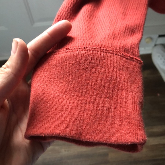 Vintage AEO used good condition sweater - Picture 4 of 4